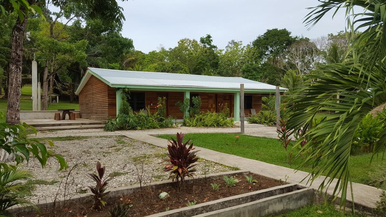 Mahogany Villas Punta Gorda Exterior photo