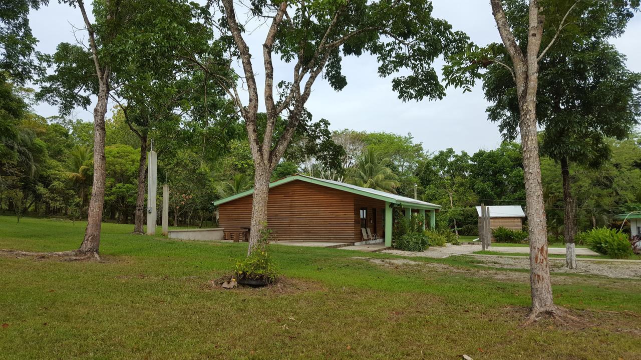 Mahogany Villas Punta Gorda Exterior photo